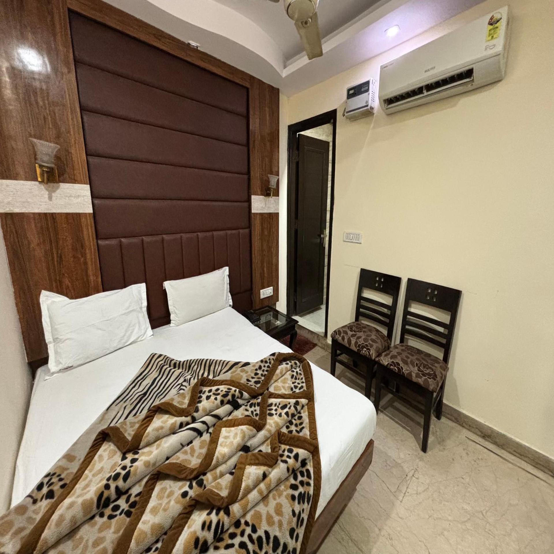 Hotel Pk International Near By New Delhi Station I Couple Friendly Camera foto
