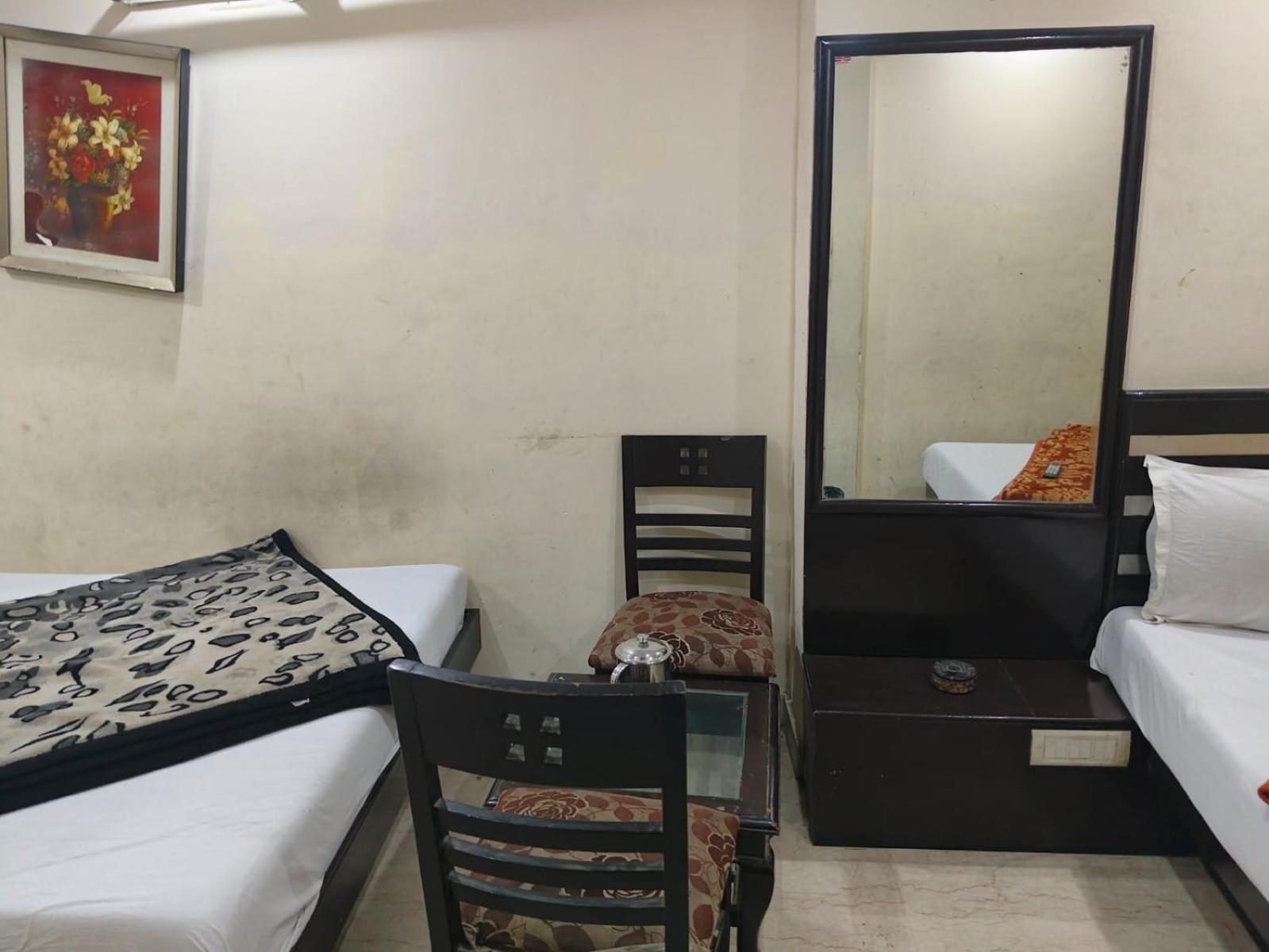 Hotel Pk International Near By New Delhi Station I Couple Friendly Esterno foto
